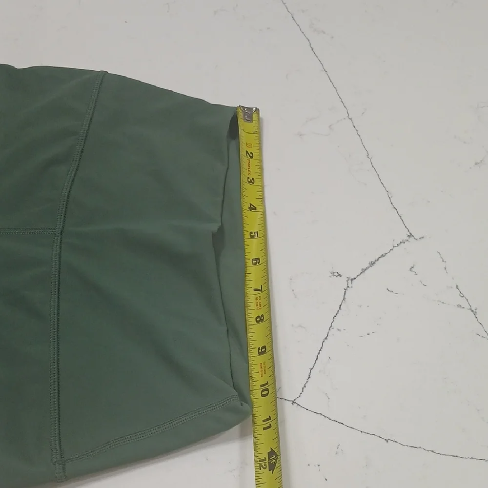 Green Activewear Set Gentle Used Sz Small - Picture 7 of 12